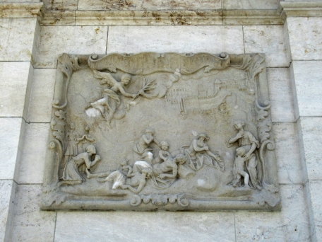 07.Budapest-Place Trinité-Colonne votive-Bas relief.