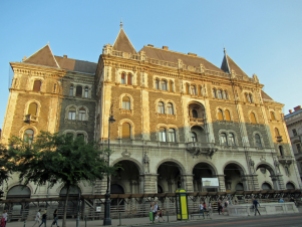 38.Budapest-Andrassy Ut-Palais Dreschler.